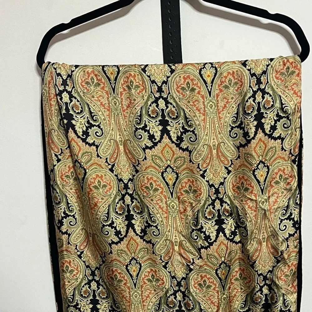 Taska Polyyi Silk Scarf